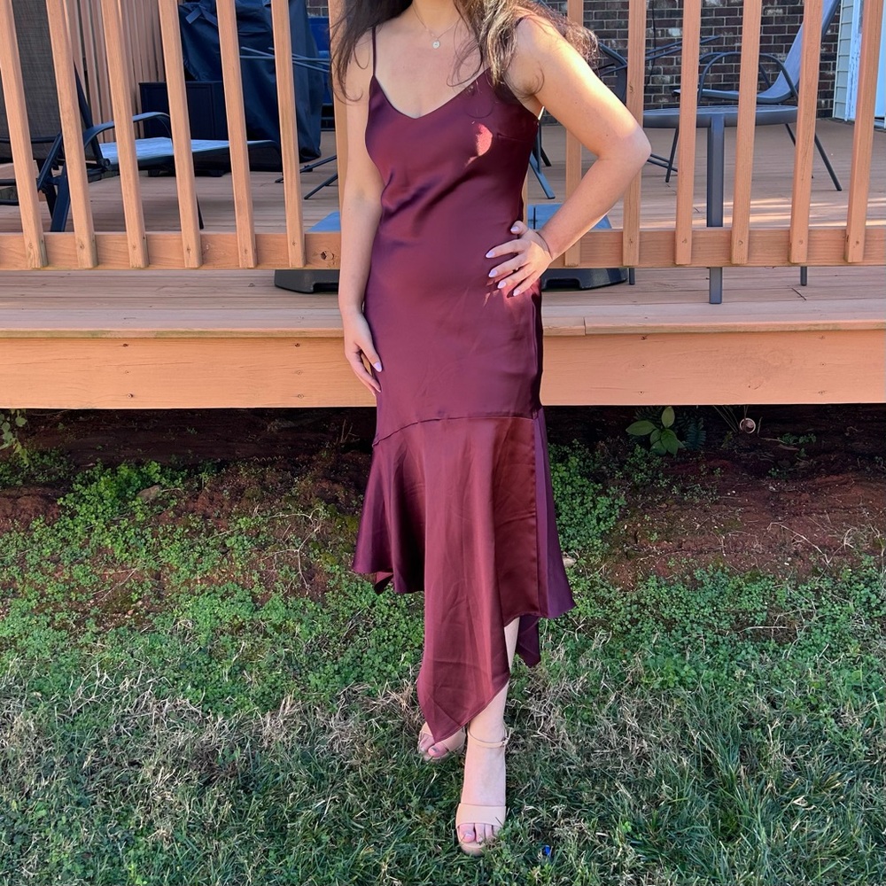 Elegant Wine-Colored Asymmetrical Satin Evening Dress